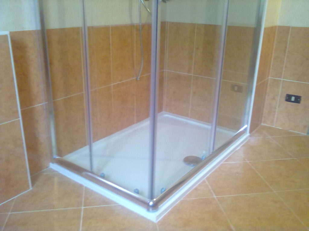 Ristrutturazione Bagno Marmo Rosso Verona 79