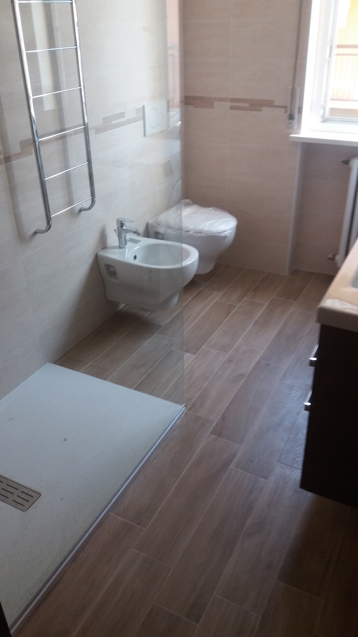 Ristrutturazione Bagno Mattonelle Legno 639